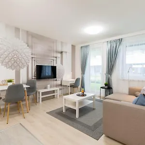  Appartement Downtown Residences Leo - Ac, Elevator, Terrace Hongarije