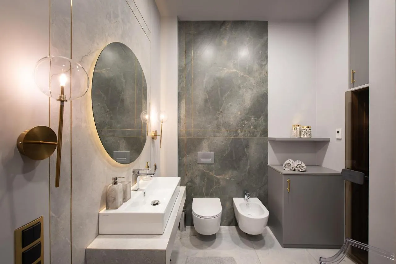 Krakowhomes 0*, Kraków Polska